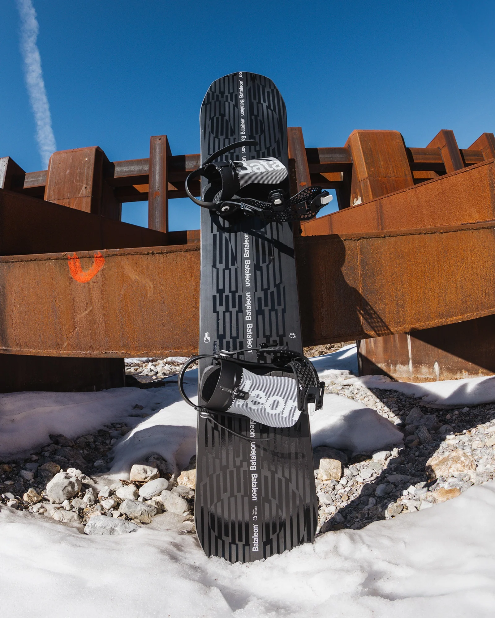 Turbo Men's Snowboard - Image 5