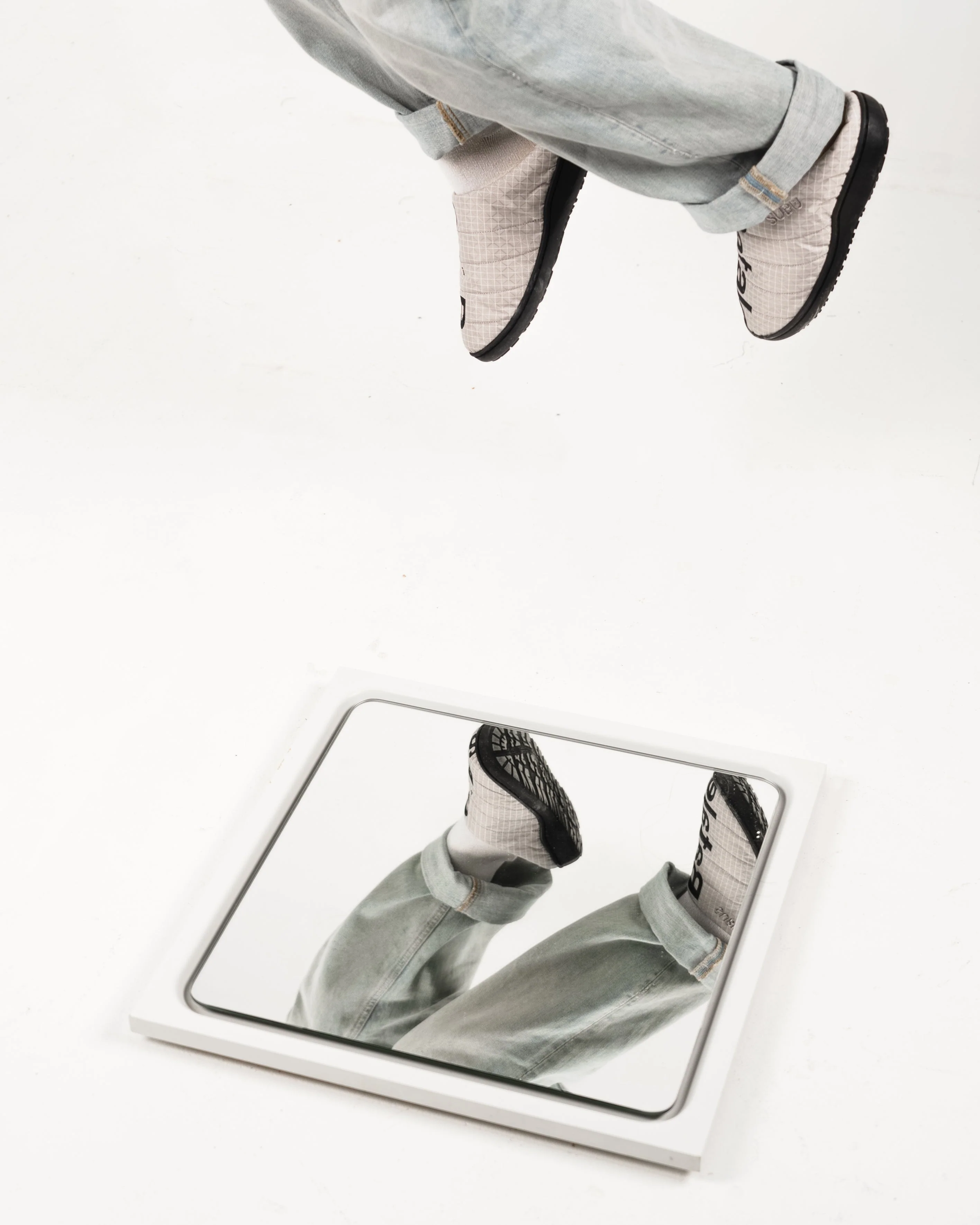 Subu Slippers Gray - Image 8